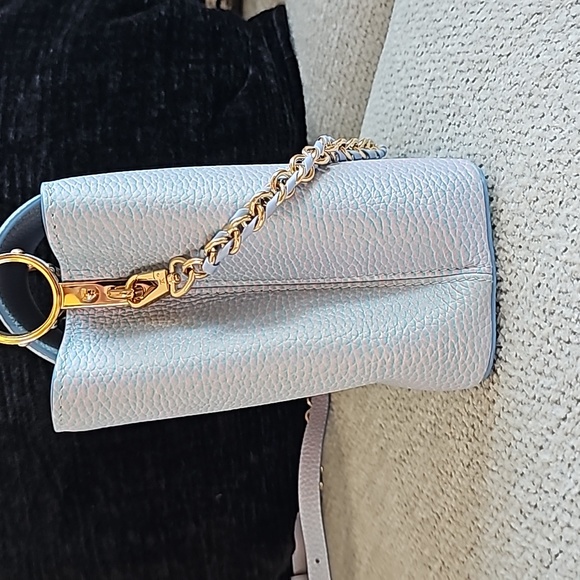 New DISCONTINUED  Limited Edition Louis Vuitton Capucines Lila - Picture 4 of 8